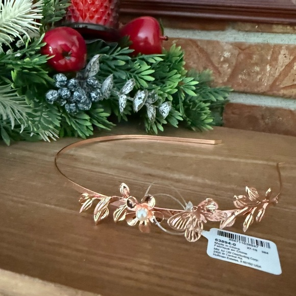 Rose Gold Butterfly Pearl Leaf Headband Accessory NWT‼️FINAL SALE - Picture 9 of 9